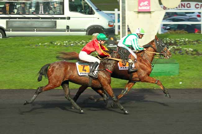 Photo d'arrivée de la course pmu PRIX DE PORNICHET à PARIS-VINCENNES le Samedi 23 janvier 2016