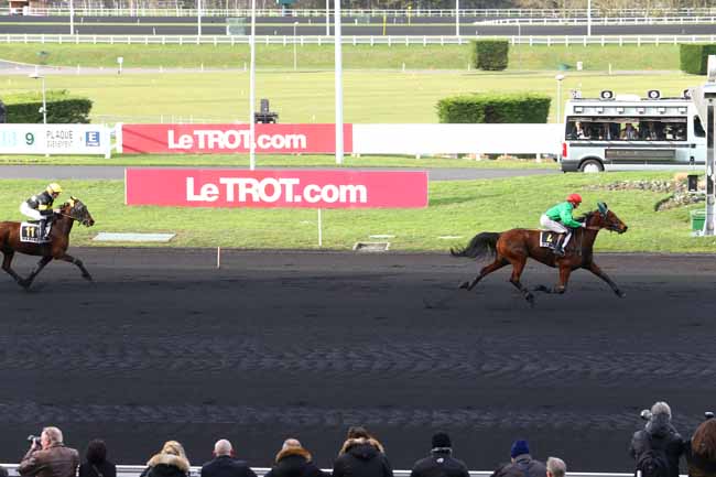 Photo d'arrivée de la course pmu PRIX D'EVRAN à PARIS-VINCENNES le Mardi 26 janvier 2016