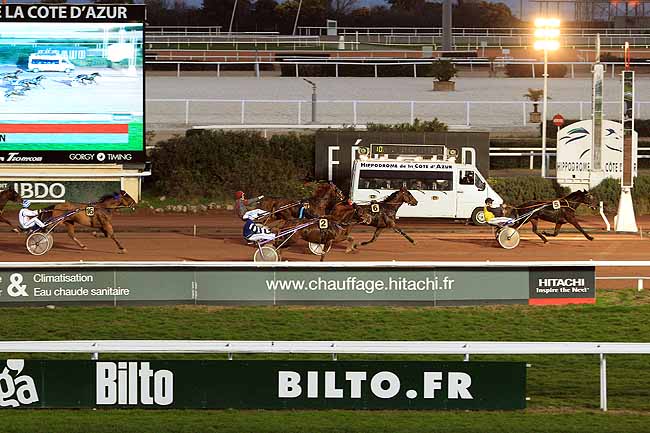 Photo d'arrivée de la course pmu PRIX RASTEL BIHAN à CAGNES-SUR-MER le Mercredi 27 janvier 2016