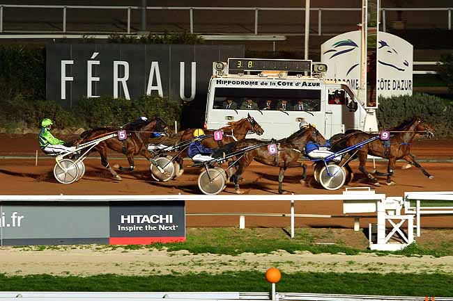 Photo d'arrivée de la course pmu PRIX DE JEREZ DE LA FRONTERA à CAGNES-SUR-MER le Vendredi 19 février 2016