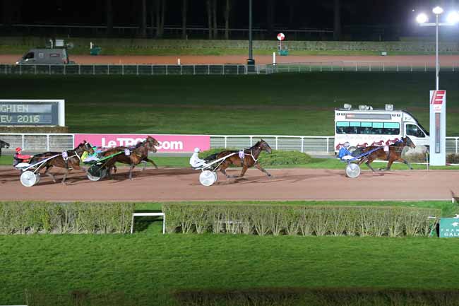 Photo d'arrivée de la course pmu PRIX DU GAVE à ENGHIEN le Samedi 27 février 2016