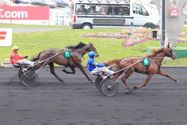 Photo d'arrivée de la course pmu GRAND PRIX DE PARIS à PARIS-VINCENNES le Dimanche 28 février 2016