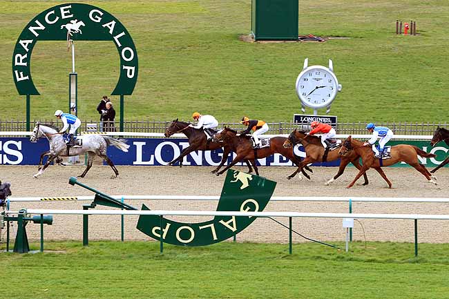 Photo d'arrivée de la course pmu PRIX MONTJEU à CHANTILLY le Jeudi 3 mars 2016