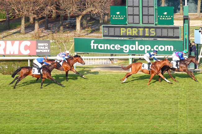 Photo d'arrivée de la course pmu PRIX ALTIPAN à SAINT-CLOUD le Samedi 12 mars 2016