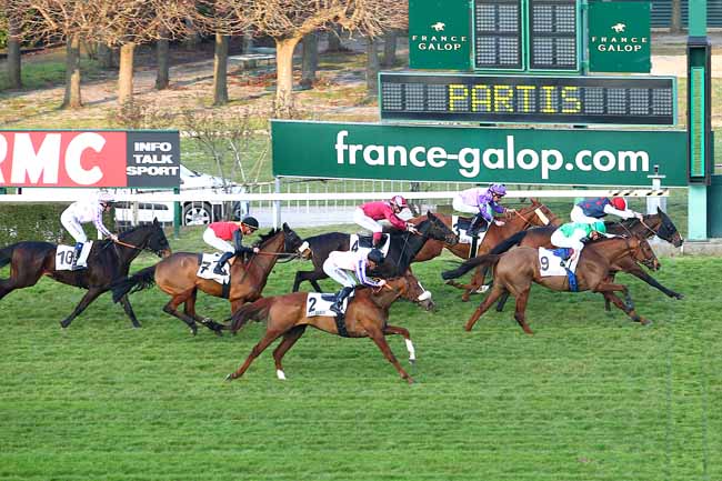 Photo d'arrivée de la course pmu PRIX DE LA BIGORRE à SAINT-CLOUD le Samedi 12 mars 2016