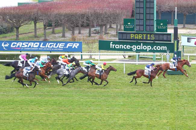 Photo d'arrivée de la course pmu PRIX DE LA GASCOGNE à SAINT-CLOUD le Jeudi 24 mars 2016