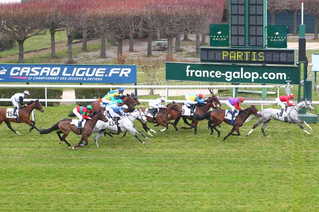 Photo d'arrivée de la course pmu PRIX DU PERIGORD à SAINT-CLOUD le Jeudi 24 mars 2016