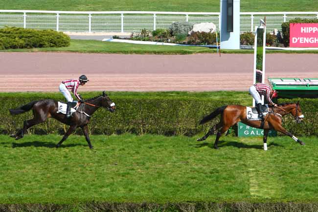 Photo d'arrivée de la course pmu PRIX DU BREVENT à ENGHIEN le Mardi 5 avril 2016