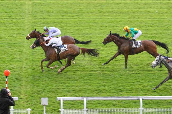 Photo d'arrivée de la course pmu PRIX CRECY FITZ-JAMES à MAISONS-LAFFITTE le Jeudi 7 avril 2016