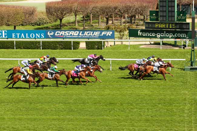 Photo d'arrivée de la course pmu PRIX DE LA PROVENCE à SAINT-CLOUD le Lundi 18 avril 2016