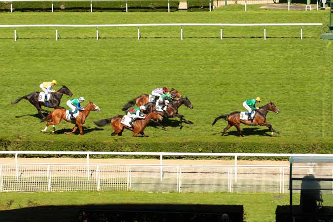 Photo d'arrivée de la course pmu PRIX PENELOPE à SAINT-CLOUD le Lundi 18 avril 2016