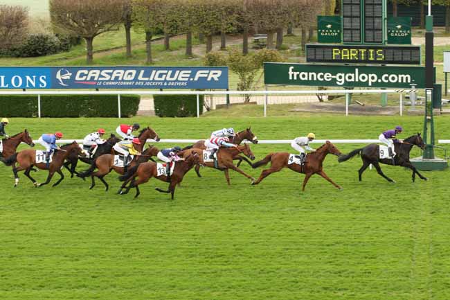 Photo d'arrivée de la course pmu GRAND HANDICAP DE SAINT-CLOUD à SAINT-CLOUD le Lundi 25 avril 2016