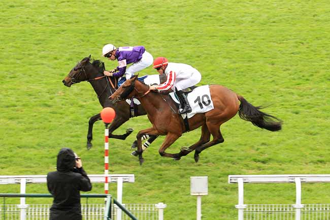 Photo d'arrivée de la course pmu PRIX DE RUEIL à MAISONS-LAFFITTE le Mardi 26 avril 2016