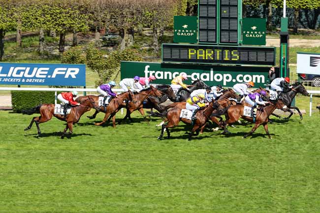 Photo d'arrivée de la course pmu GRAND HANDICAP DE LA SEINE à SAINT-CLOUD le Dimanche 1 mai 2016