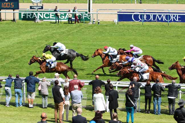 Photo d'arrivée de la course pmu PRIX DE MONDOVI à DEAUVILLE le Lundi 16 mai 2016
