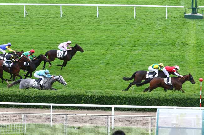 Photo d'arrivée de la course pmu PRIX DE FLEURUS à SAINT-CLOUD le Vendredi 3 juin 2016