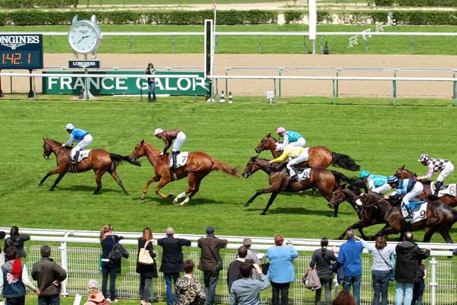Photo d'arrivée de la course pmu PRIX DU MUSEE RODIN à DEAUVILLE le Samedi 4 juin 2016