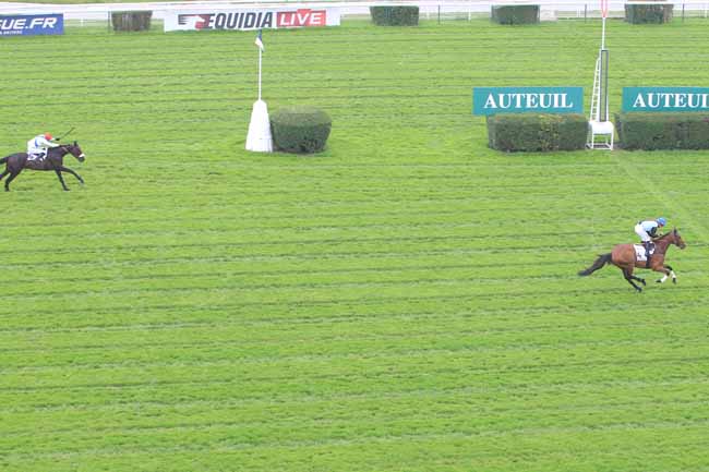 Photo d'arrivée de la course pmu PRIX JEAN VICTOR à AUTEUIL le Lundi 6 juin 2016