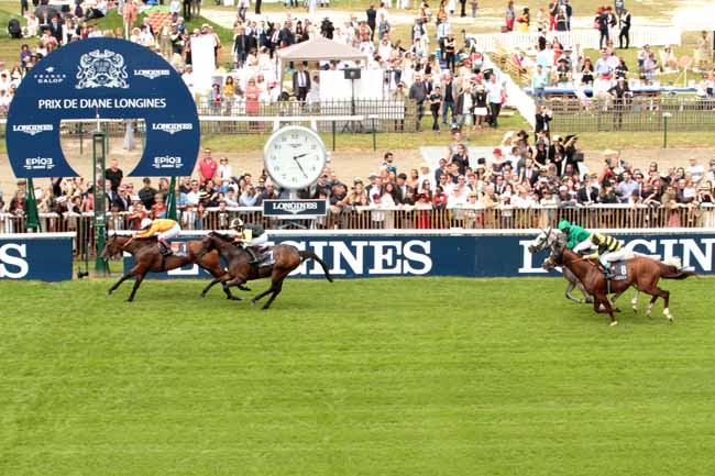 Photo d'arrivée de la course pmu PRIX LONGINES FUTURE RACING STARS à CHANTILLY le Dimanche 19 juin 2016