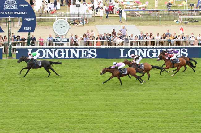Photo d'arrivée de la course pmu CHAMPIONNAT DU MONDE LONGINES FEGENTRI - PRIX DE LA REINE MARIE-MARIE à CHANTILLY le Dimanche 19 juin 2016