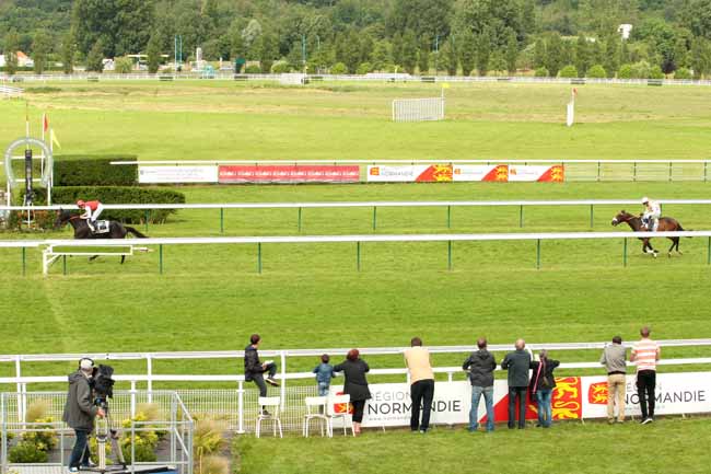 Photo d'arrivée de la course pmu PRIX PARIS NORMANDIE LE HAVRE à DIEPPE le Mardi 21 juin 2016