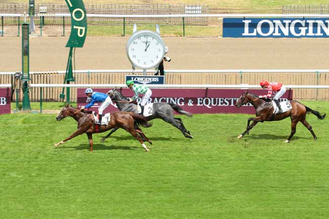 Photo d'arrivée de la course pmu PRIX DAPHNIS à CHANTILLY le Mercredi 22 juin 2016