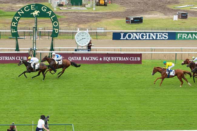 Photo d'arrivée de la course pmu PRIX LA MOSKOWA à CHANTILLY le Mercredi 22 juin 2016