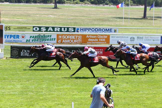 Photo d'arrivée de la course pmu PRIX DU BASSIN D'ARCACHON à LA TESTE DE BUCH le Jeudi 23 juin 2016