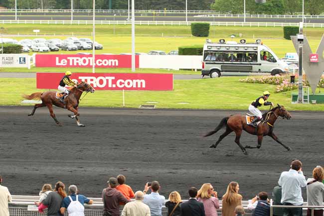 Photo d'arrivée de la course pmu PRIX D'ESSAI à PARIS-VINCENNES le Dimanche 26 juin 2016