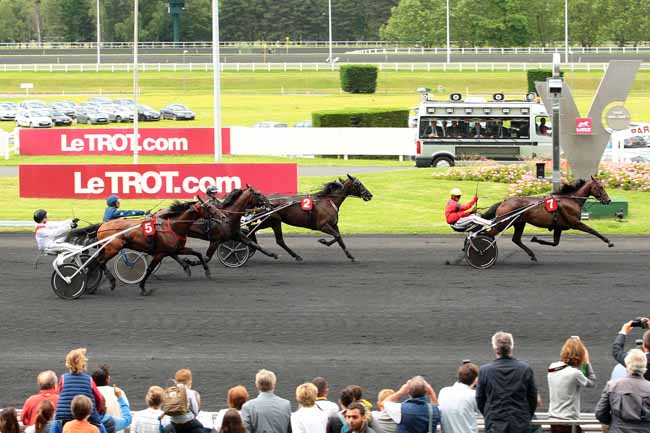 Photo d'arrivée de la course pmu PRIX RENE BALLIERE à PARIS-VINCENNES le Dimanche 26 juin 2016
