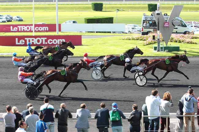 Photo d'arrivée de la course pmu PRIX DE GRASSE à PARIS-VINCENNES le Dimanche 26 juin 2016