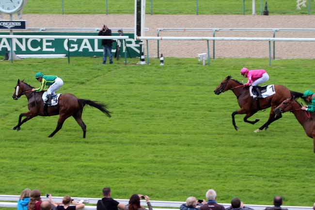 Photo d'arrivée de la course pmu PRIX DU PLEY à DEAUVILLE le Jeudi 30 juin 2016