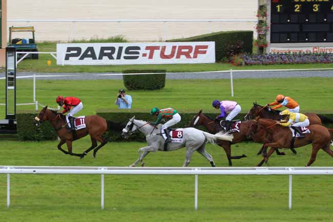 Photo d'arrivée de la course pmu PRIX LEOPOLD D'ORSETTI à CLAIREFONTAINE le Mardi 5 juillet 2016