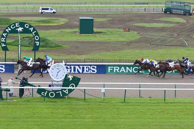 Photo d'arrivée de la course pmu PRIX DE MERICOURT à CHANTILLY le Mercredi 13 juillet 2016