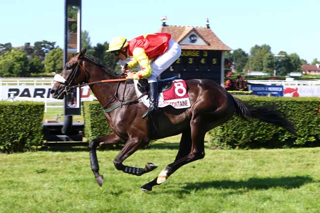 Photo d'arrivée de la course pmu PRIX DE L'OUDON (PELOTON B) à CLAIREFONTAINE le Samedi 23 juillet 2016