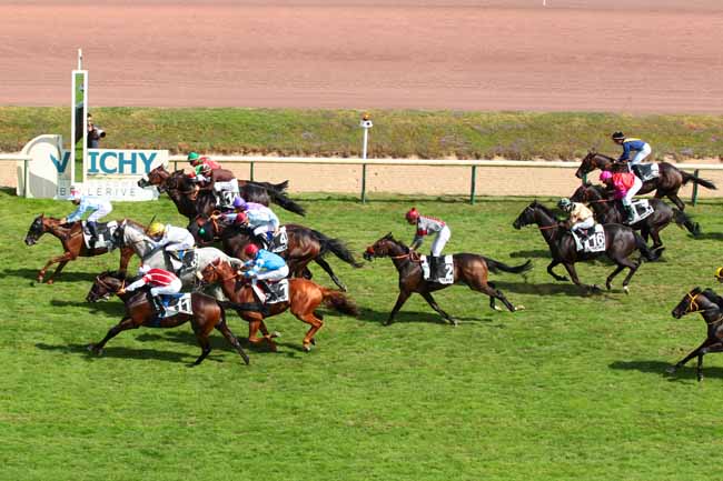 Photo d'arrivée de la course pmu PRIX DE MOULINS à VICHY le Mardi 26 juillet 2016