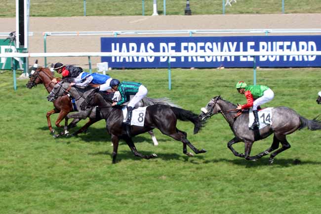 Photo d'arrivée de la course pmu GRAND HANDICAP DE DEAUVILLE à DEAUVILLE le Dimanche 14 août 2016