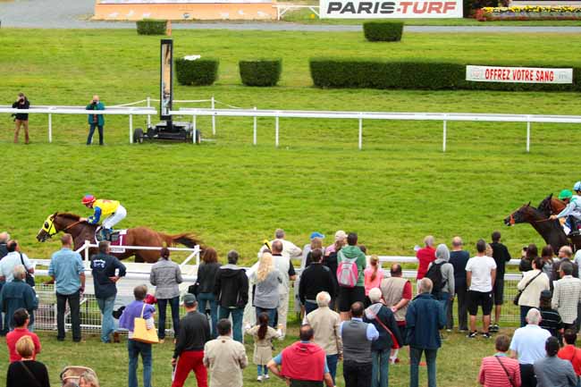 Photo d'arrivée de la course pmu PRIX DEFI DU GALOP - PARIS TURF à CLAIREFONTAINE le Vendredi 19 août 2016
