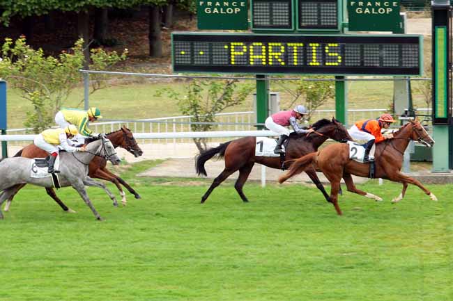 Photo d'arrivée de la course pmu PRIX LA ROCHETTE à SAINT-CLOUD le Dimanche 4 septembre 2016