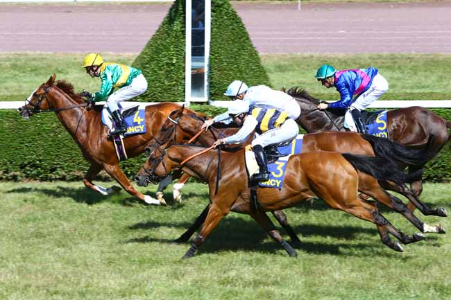 Photo d'arrivée de la course pmu PRIX DE VILLERS-LES-NANCY à NANCY le Mardi 6 septembre 2016