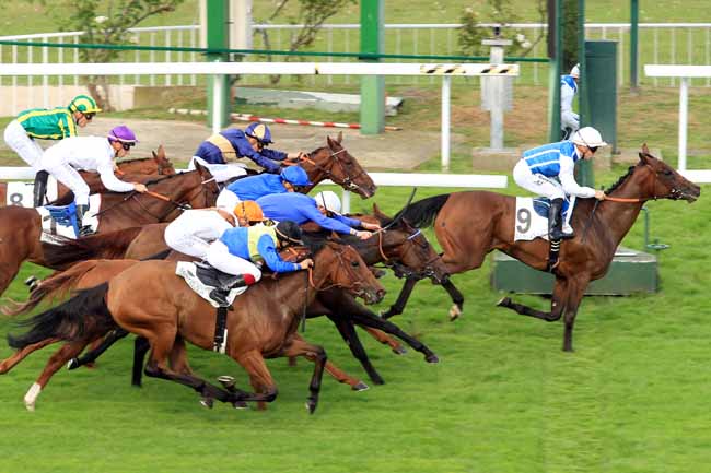 Photo d'arrivée de la course pmu PRIX CORONATION à SAINT-CLOUD le Jeudi 22 septembre 2016