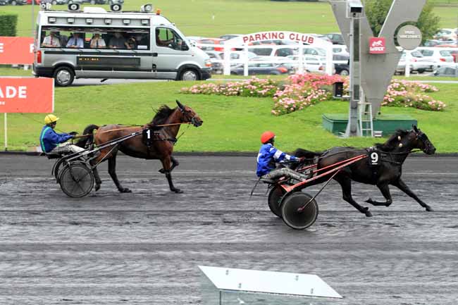 Photo d'arrivée de la course pmu PRIX DANGEUL à PARIS-VINCENNES le Dimanche 25 septembre 2016