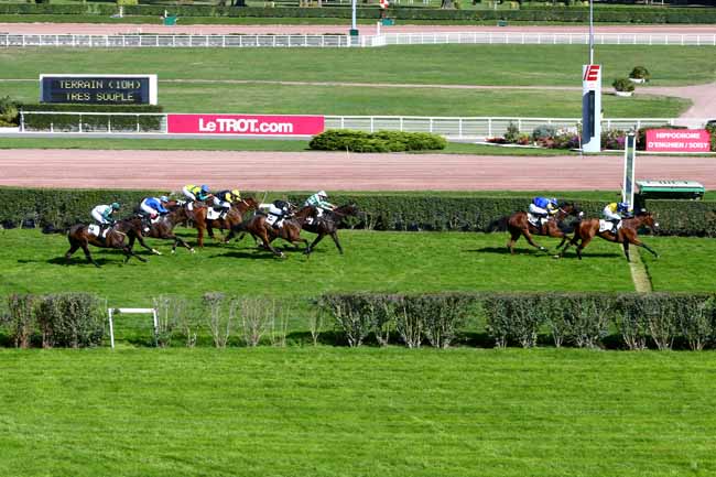 Photo d'arrivée de la course pmu PRIX DE BEAUNE à ENGHIEN le Mardi 27 septembre 2016