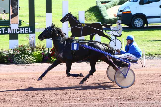 Photo d'arrivée de la course pmu GRAND PRIX DU MONT-SAINT-MICHEL à LE MONT SAINT MICHEL le Mercredi 28 septembre 2016