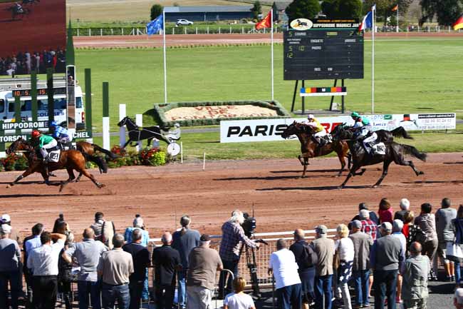 Photo d'arrivée de la course pmu PRIX DES ETABLISSEMENTS RAULT - TRACTEUR FENDT à LE MONT SAINT MICHEL le Mercredi 28 septembre 2016