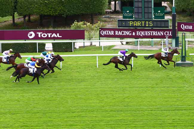 Photo d'arrivée de la course pmu PRIX KANTAR à SAINT-CLOUD le Vendredi 30 septembre 2016