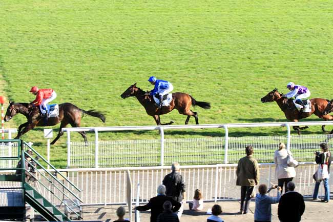 Photo d'arrivée de la course pmu PRIX BEND'OR à MAISONS-LAFFITTE le Lundi 3 octobre 2016