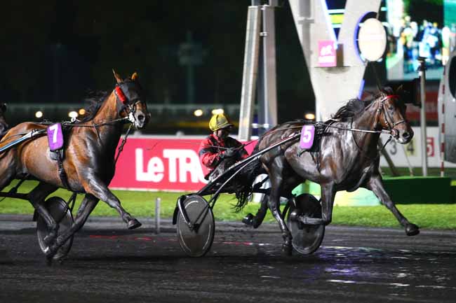 Photo d'arrivée de la course pmu CHAMPIONNAT EUROPEEN DES 5 ANS à PARIS-VINCENNES le Vendredi 14 octobre 2016