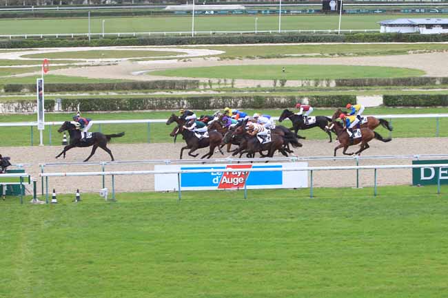 Photo d'arrivée de la course pmu PRIX GALOP EXPO à DEAUVILLE le Mardi 18 octobre 2016