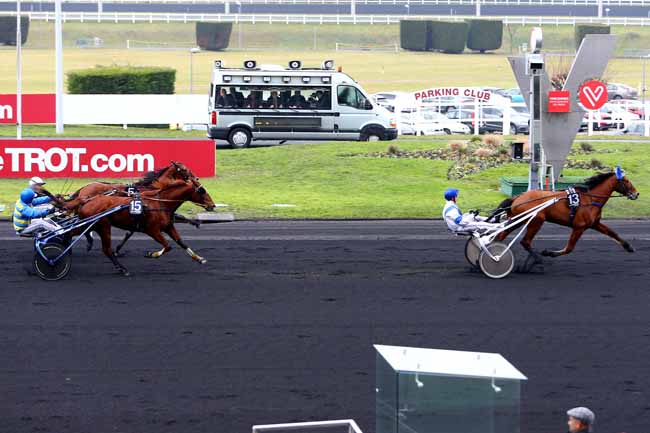 Photo d'arrivée de la course pmu PRIX DE BRIONNE à PARIS-VINCENNES le Lundi 16 janvier 2017